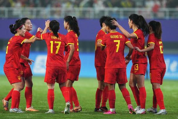 中国女足半场8比0蒙古女足
