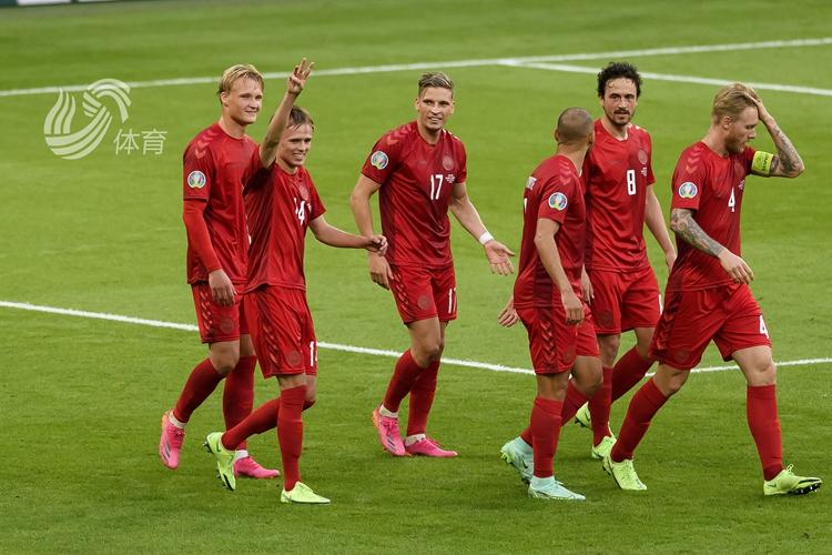 英格兰丹麦欧洲杯