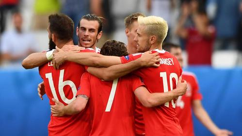 欧洲杯威尔士1-1战平瑞士的相关图片